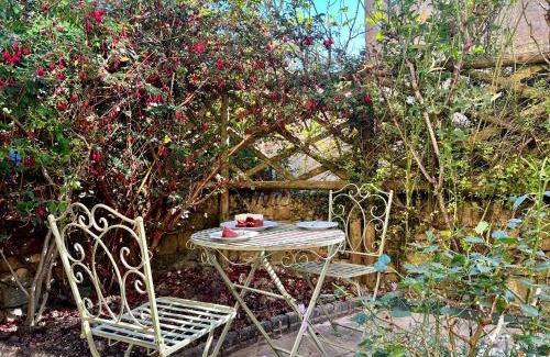 Chipping Campden Maison | Grooms Lodge, Chipping Campden - Taswell Retreats