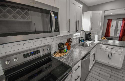 Washington Park West Maison | groovy apartment in the heart of the city