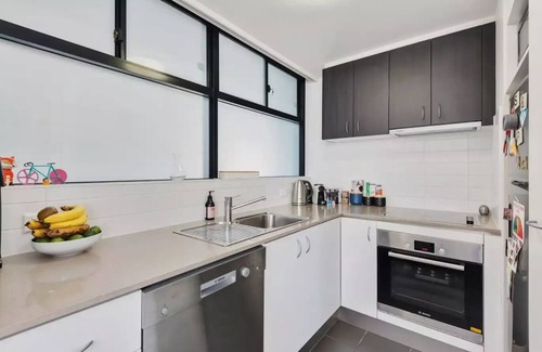 New Farm Appartement | Groovy! ~ Central New Farm ~ Walk to CBD