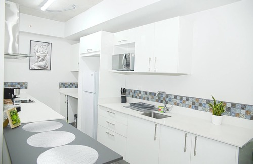 Mata Redonda Appartement | Grotto at 28, City Views and Wonderland Vibes!