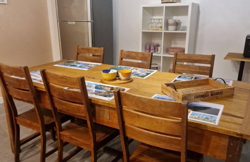 Saint-Hilaire-de-Brethmas Appartement | Ground floor of a villa. Terrace, swimming pool. Next to Anduze, Pont du Gard