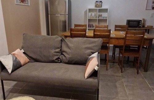 Saint-Hilaire-de-Brethmas Appartement | Ground floor of a villa. Terrace, swimming pool. Next to Anduze, Pont du Gard