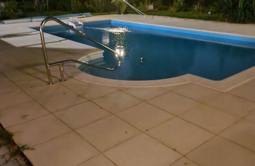 Saint-Hilaire-de-Brethmas Appartement | Ground floor of a villa. Terrace, swimming pool. Next to Anduze, Pont du Gard