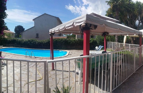 Santa-Lucia-di-Moriani Villa | promotion du 13 /07 au 27 /07 rez de chaussee de villa avec piscine