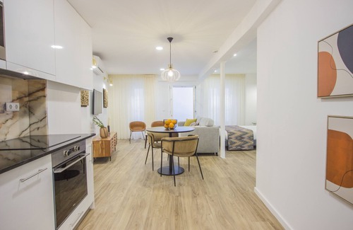 Guimaraes Maison | Ground Floor Apartment With Patio in Guimarães City Center