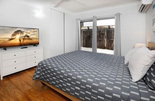 Cairns North Appartement | Ground Floor Easy Unit Close to City 4