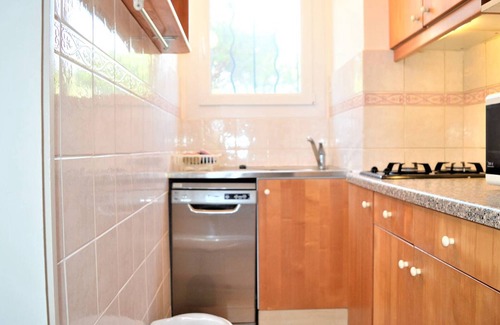 Cavaliere Appartement | Appartement T2 pour 4 personnes, proche plage et commerces, jardin privé, parking, animaux acceptés