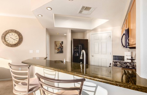 Kaufman And Broad At The Vineyards Copropriété | Ground Floor.Heated Pool! Hot Tub! Gas grill! 3 miles to Cardinal stad! 2 Kings!