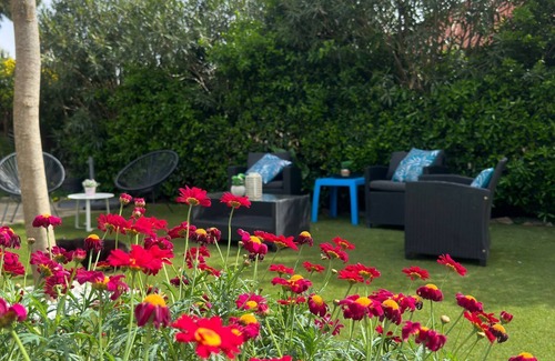 Mas Pinell Maison | Ground floor house with garden 300 meters from the beach