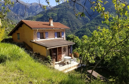 Roquebilliere Appartement | Rez de chaussé de maison avec vue exceptionnelle sur les sommets du Mercantour