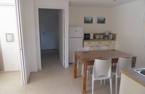 Figari Maison | REZ DE VILLA, GRANDE TERRASSE COUVERTE ET JARDIN, CALME, CLIMATISÉ