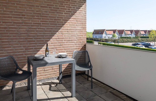 Bruinisse Appartement | Ground floor apartment for 2 persons