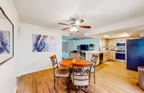 Tempe Maison | Ground-floor townhome with private yard/patio & on-site pools - dog-friendly