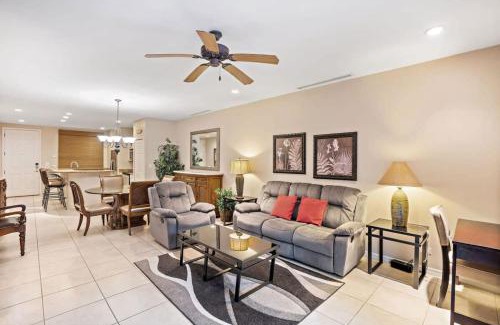 Coco Appartement | Ground-Floor Unit in Front of Lazy River Pool at Pacifico in Coco