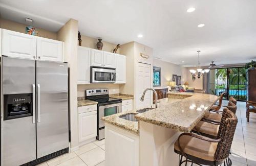 Coco Appartement | Ground-Floor Unit in Front of Lazy River Pool at Pacifico in Coco