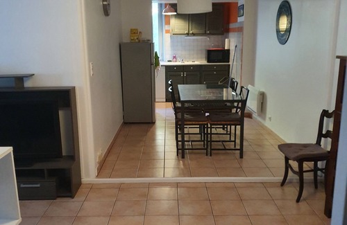 Saint-Jean-Pied-de-Port Appartement | Appartement RDC au cœur de la rue de la citadelle