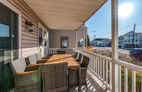 South End Copropriété | Ground-Level 3BR/2BA Condo- Easy Access & Steps to Ocean City Beach!