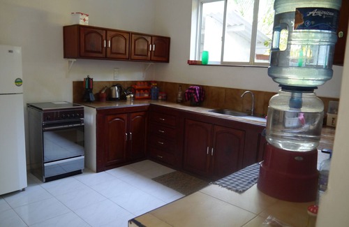 Beruwela Appartement | Rez de chaussée dans une villa de luxe près de la plage à la périphérie de Beruwela, Sri Lanka