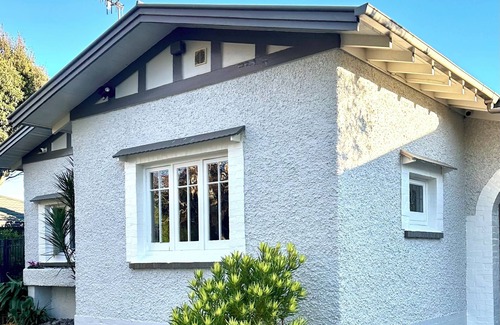Palmerston North Maison | Group-friendly layout. Comfortable living. Flexible spaces for Extended Stays