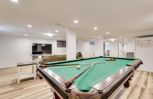 Wrens Maison | Group Getaway with Fenced Yard and Pool Table in Wrens