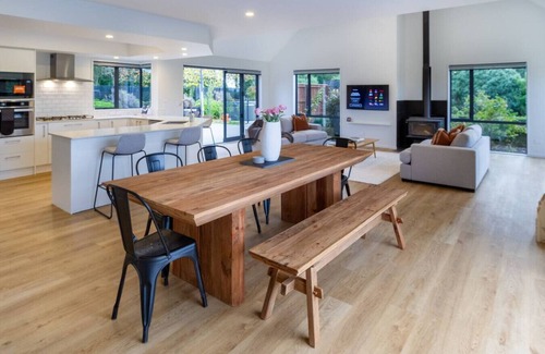 Rolleston Maison | Group Retreat Near Top Wedding Venues Games Room