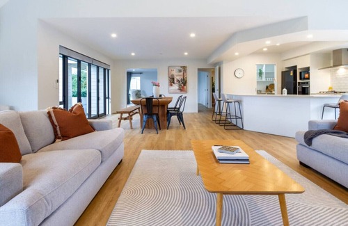 Rolleston Maison | Group Retreat Near Top Wedding Venues Games Room