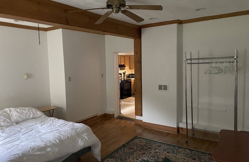 Williamsport Appartement | Group stay in Wmspt - Close PSU, Lycoming College, Lock Haven, Hiking/Biking!