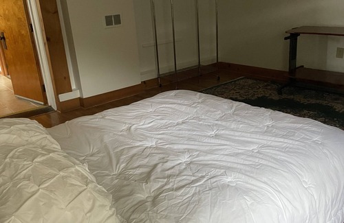 Williamsport Appartement | Group stay in Wmspt - Close PSU, Lycoming College, Lock Haven, Hiking/Biking!