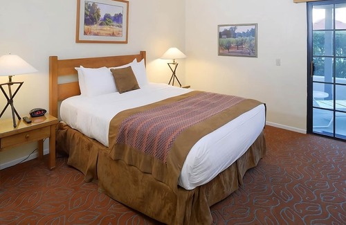 San Diego Country Estates Hôtel | Group Vacation! Close to Milagro Farm Vineyards and Winery, Fishing