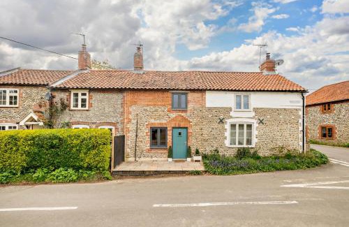 Roughton Maison | Grove Corner