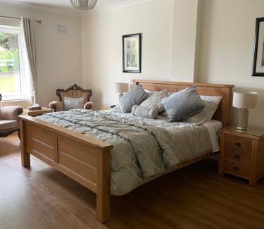 Carlingford Lit Et Petit-Déjeuner | Grove House Bed & Breakfast