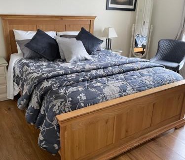 Carlingford Lit Et Petit-Déjeuner | Grove House Bed & Breakfast