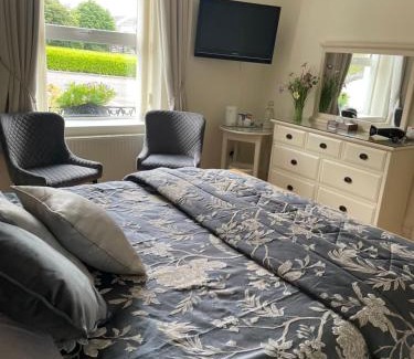 Carlingford Lit Et Petit-Déjeuner | Grove House Bed & Breakfast