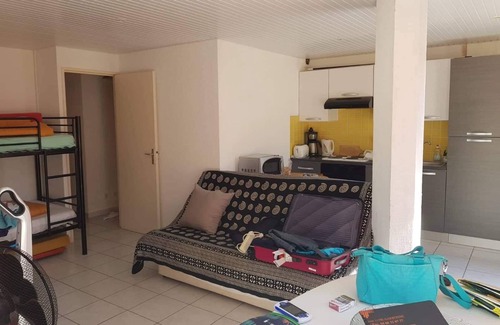 Gruissan Appartement | Appartement gruissan refait a neuf avec grande terrasse vue degagee sur marina