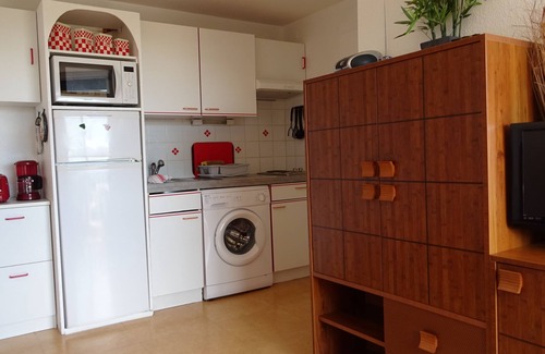 Port Rive Gauche Appartement | Gruissan Appt T2 les pieds dans l'eau avec jolie vue sur la plage du Grazel