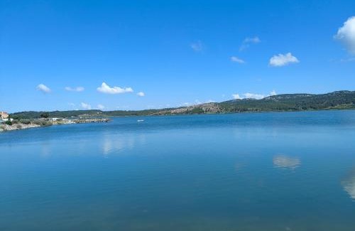 Port Rive Gauche Appartement | GRUISSAN, Studio Cabine, Au Calme VUE DÉGAGÉE SUR MARINA