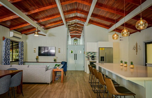 Liberia Maison | Guana Getaway