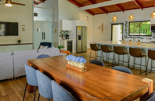 Curubande Maison | Guana Getaway is a peaceful retreat minutes from all Guanacaste has to offer!