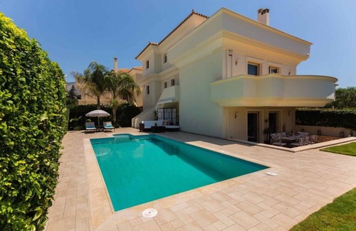 Lagonissi Copropriété | Guest apartment within a villa in Lagonissi