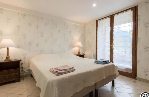 Villefranche-de-Lauragais Lit Et Petit-Déjeuner | Guest Room 'Pause Canal Du Midi 1'