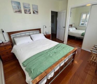Margate Maison | Guest home in Margate, close to the beach