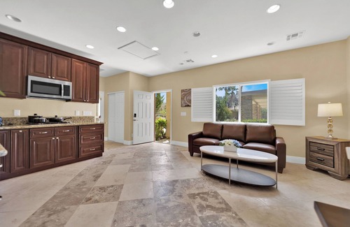 Spring Valley Maison | Guest House #A Poolside Oasis King Bed, BBQ, Basketball, Pool & Spa