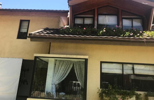 Los Angeles Maison | Guest House en Gabriela Mistral