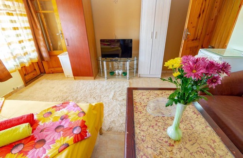 Old Town Maison | Guest House Fener