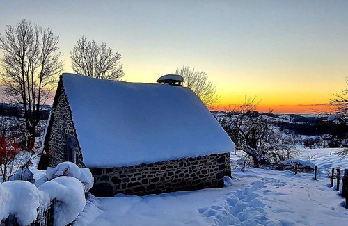 La Terrisse Maison | Gîte Argences-en-Aubrac, 2 pièces, 2 personnes