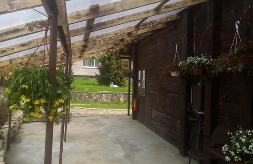 Bugrovo Hôtel | Guest House in Bugrovo