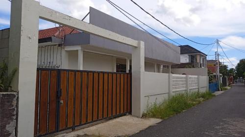 Banjarmasin Maison | Guest House & Kos Munirah