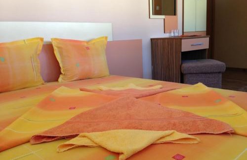 Teteven Maison | Guest House Lori