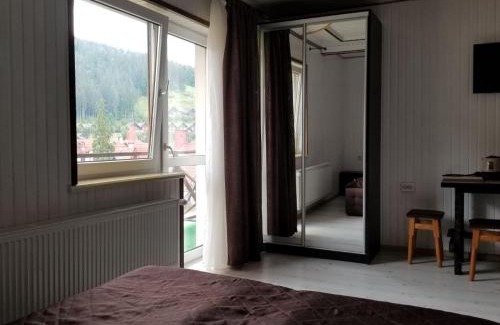 Bukovel Maison | Guest House Mountain