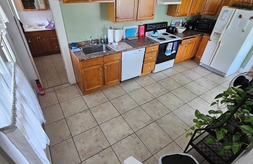 Schenectady Appartement | Guest house, Private and secure.